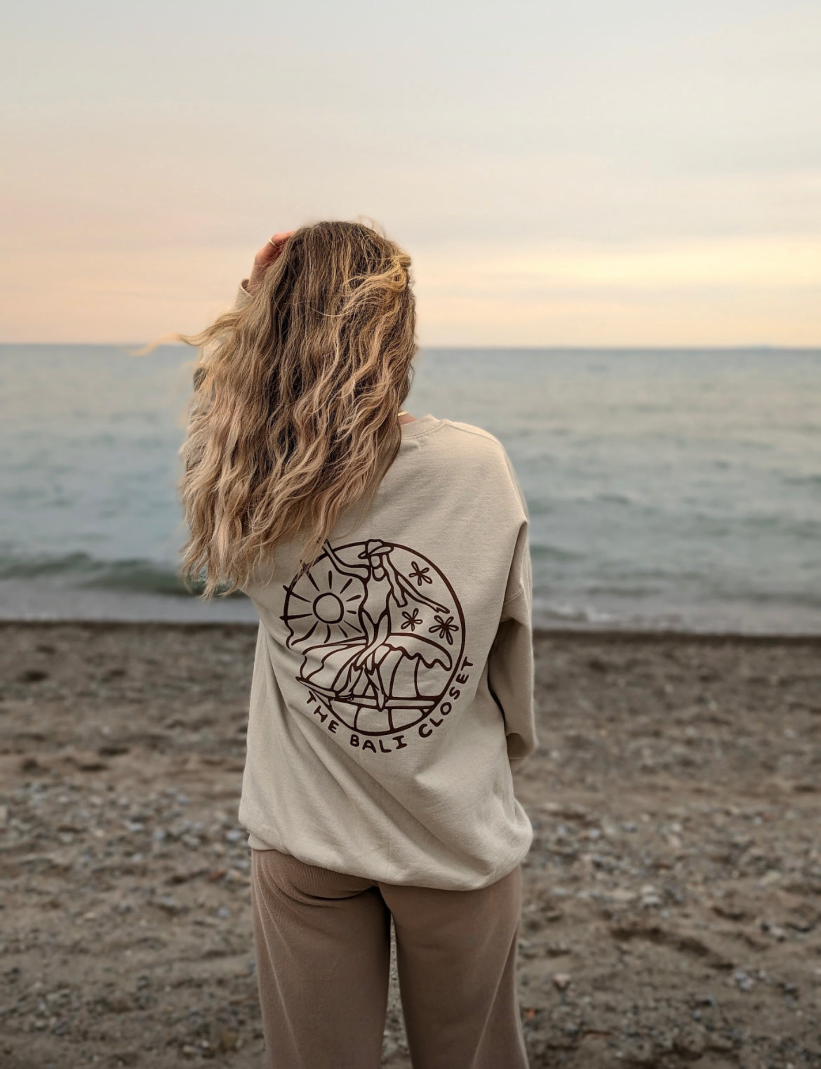 Surfs Up Girls Crew