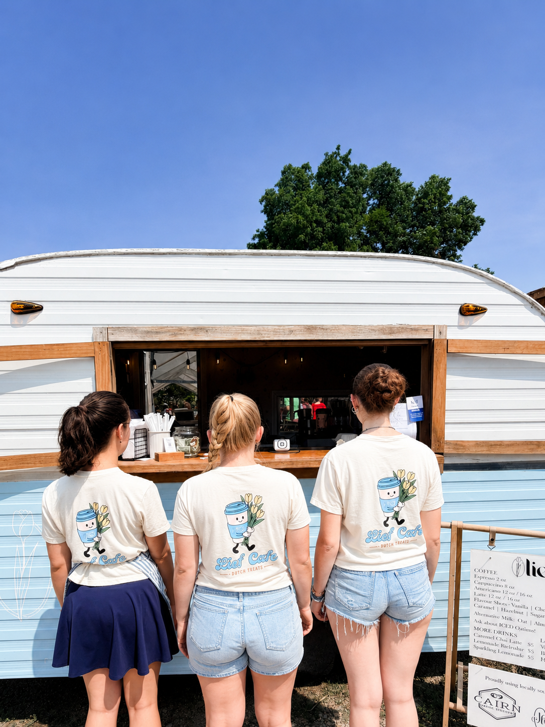 LIEF CAFE | Dutch Vibes Tee