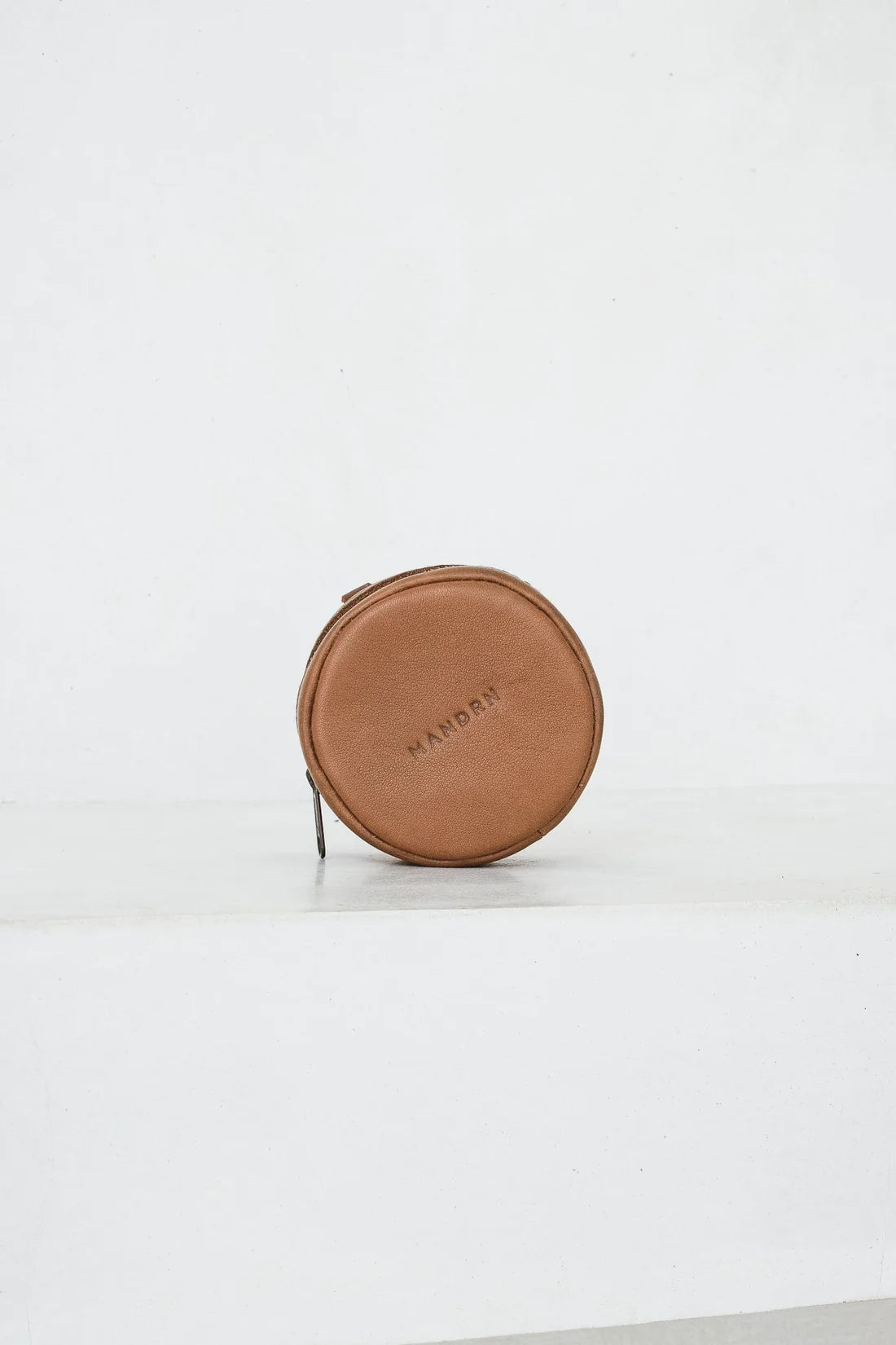 MANDRN | Rover Circle Pouch Tan