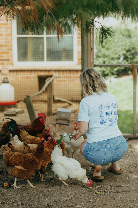 LIEF CAFE | Dutch Delft Tee
