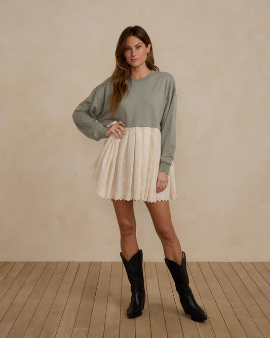 Sweatshirt Dress — Laurel